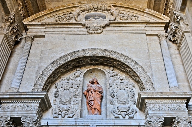 Дороги в Сантьяго-де-Компостела во Франции. Ош. Кафедральный собор Св Марии.