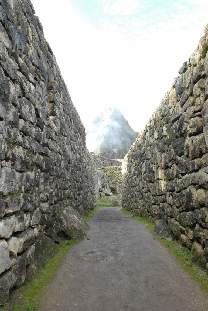 Руины древнего города Мачу-Пикчу.