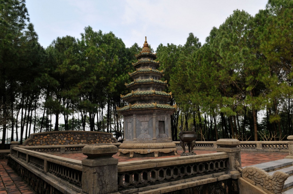 Комплекс памятников Хюэ: Пагода Тхиен Му