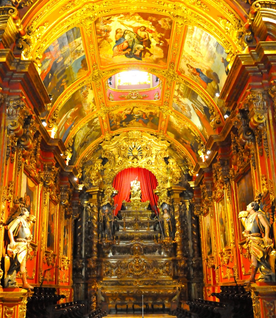 Рио-де-Жанейро. Церковь и монастырь Святого Бенедикта как часть ландшафта Рио-де-Жанейро