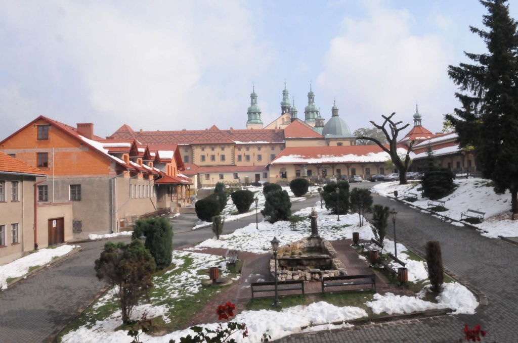 Монастырский комплекс Кальвария-Зебжидовска в стиле маньеризма.
