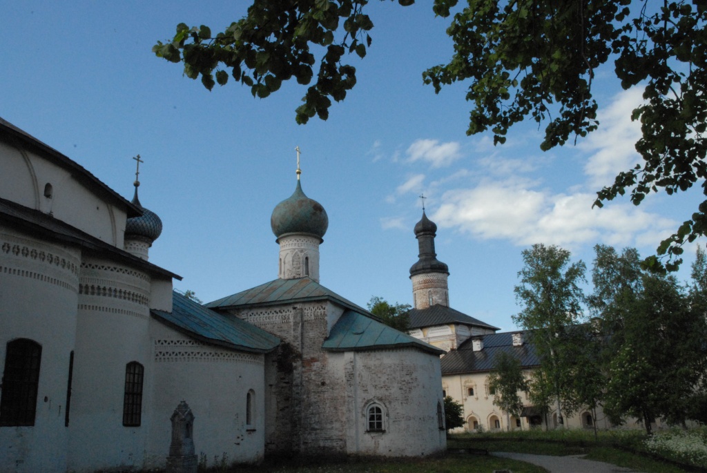 Кириллов. Кирилло-Белозерский монастырь.