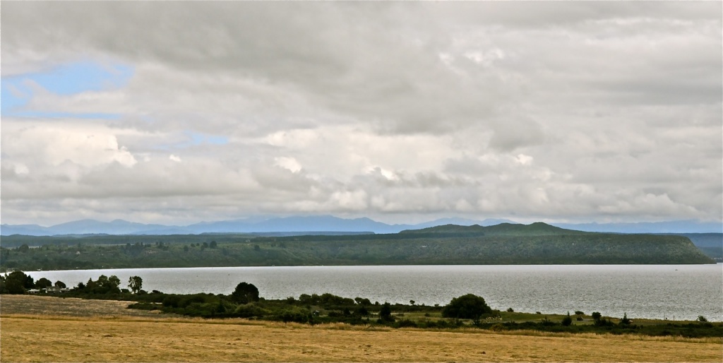 Озеро Таупо.