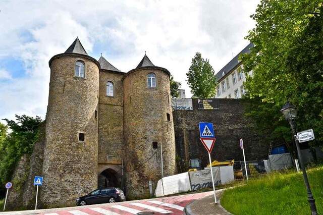 Старинные кварталы и укрепления города Люксембург.