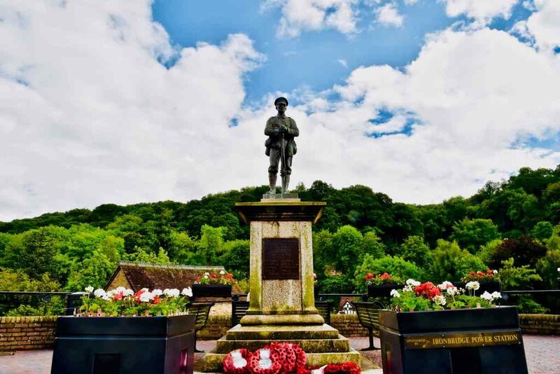 Чугунный мост через реку Северн (Айрон бридж)