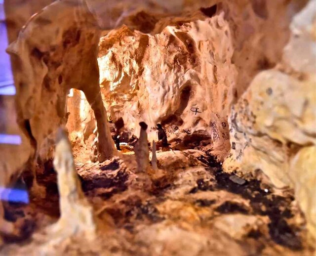 Лечче. Археологический музей Фаджано. Пещера оленей.