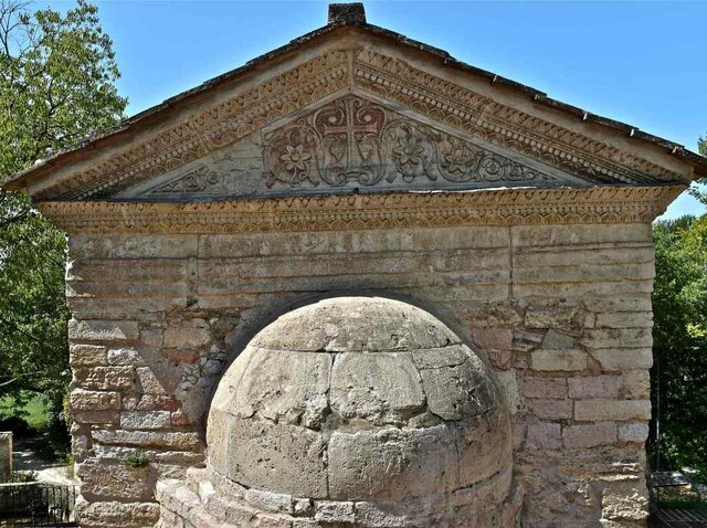 Сполето - Храм Клитунно (Темпието Сул Клитунно)