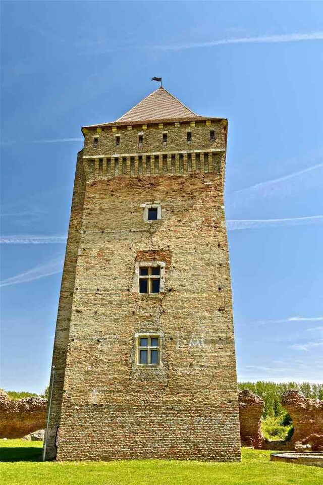 Бачская крепость