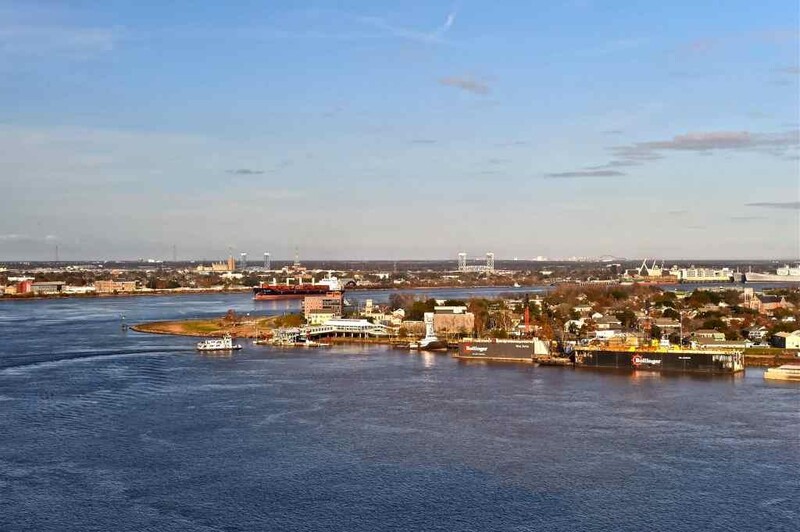 Новый Орлеан. Берега реки Миссисипи.